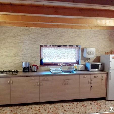 The Wooden House Villa Moldovenesti Ngoại thất bức ảnh